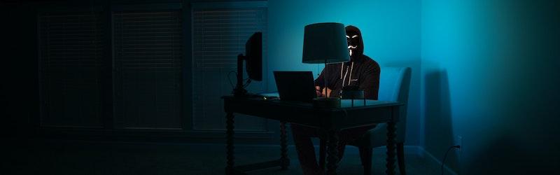 Masked Hacker